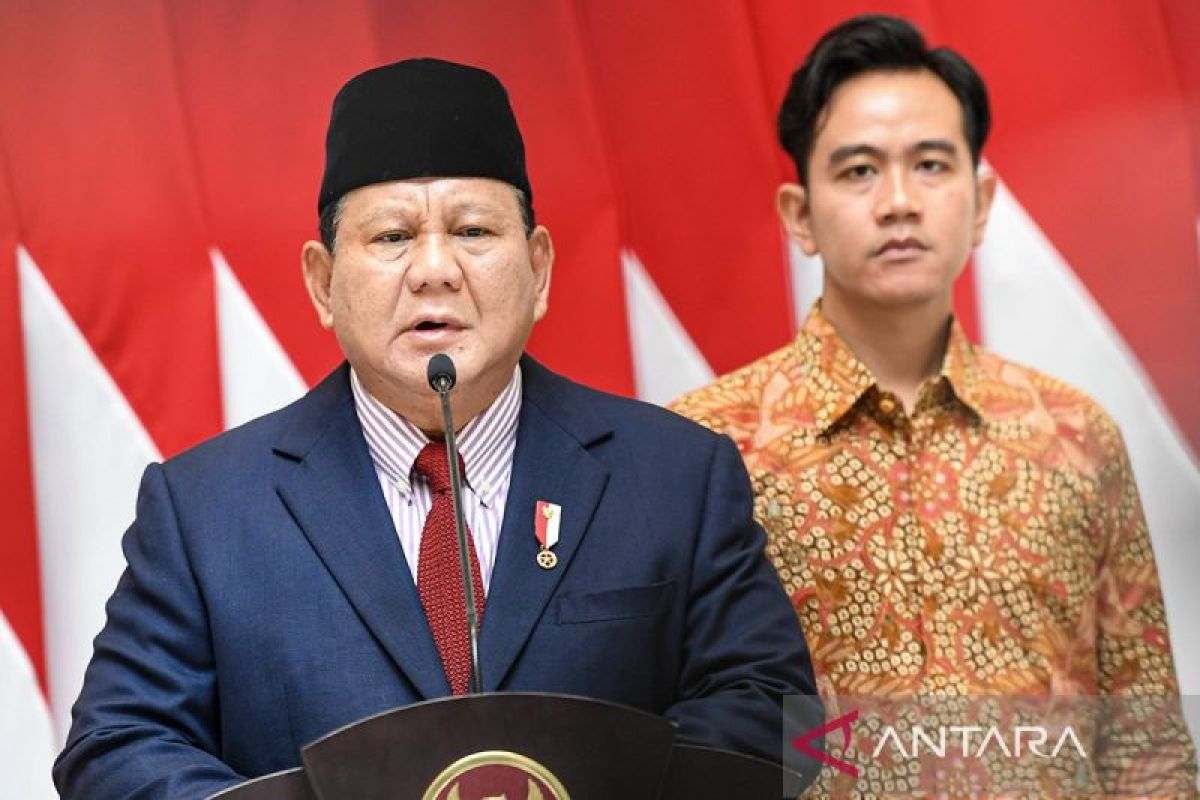 Keterangan-Pers-Presiden-Prabowo-081124-Adm-5.jpg Prabowo dan Gibran